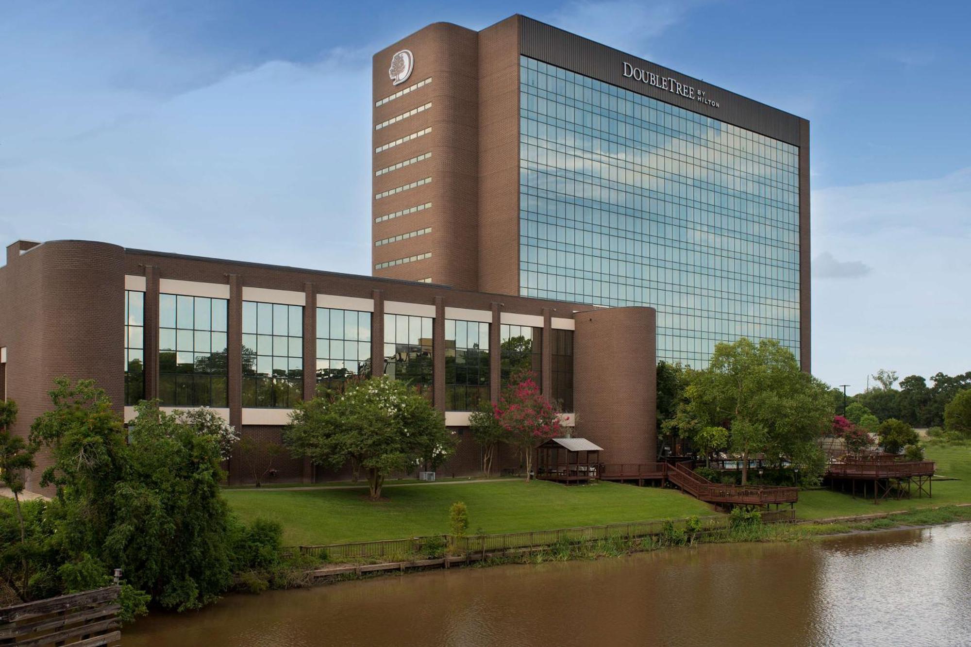 Doubletree By Hilton Lafayette Hotel Exterior foto